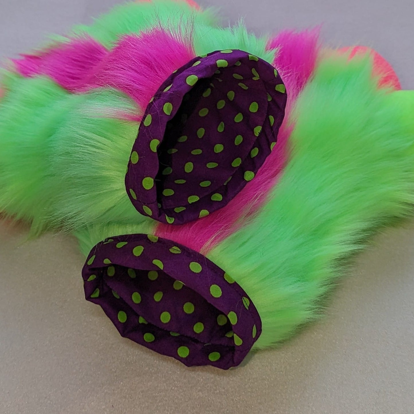 Hand Paws "Neon green" Special Edition!