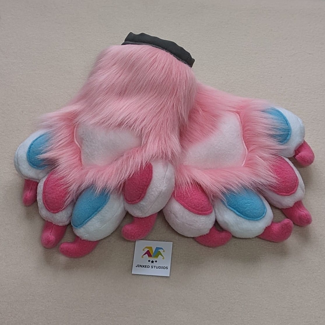 Hand Paws "Pink heart" Special Edition!