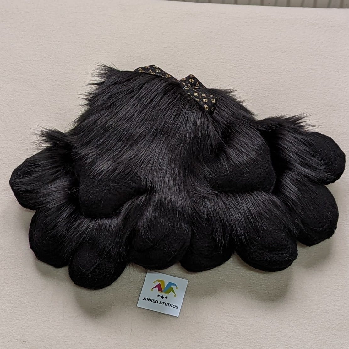 Hand Paws "Charcoal"