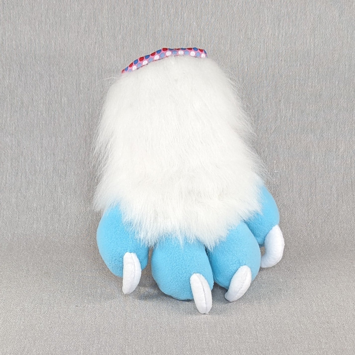 Hand paws "Ice cold"