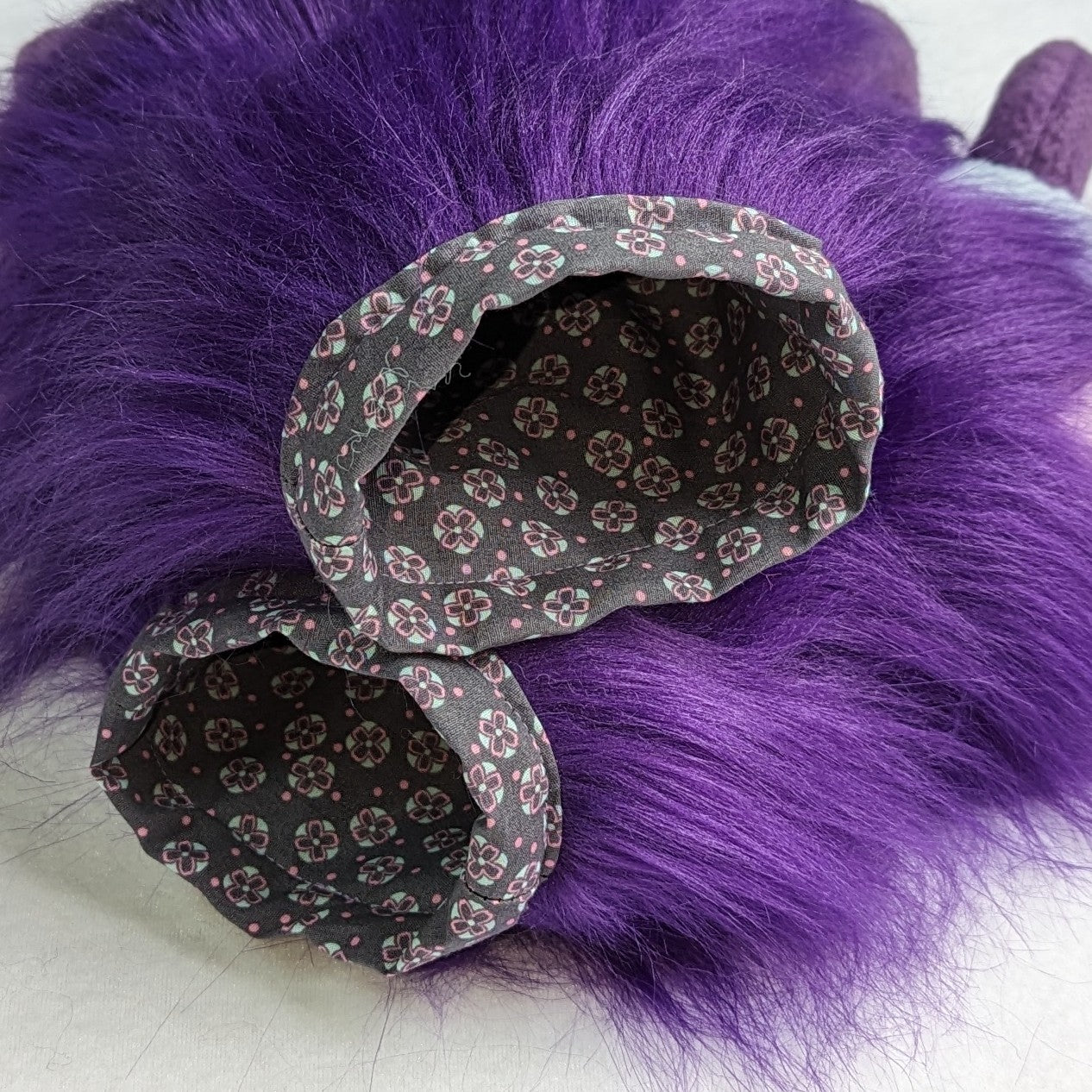Hand Paws "Monkey purple" Special Edition!